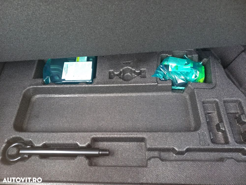 Lexus LBX 1.5 HEV 4x2 CVT Cool - 13