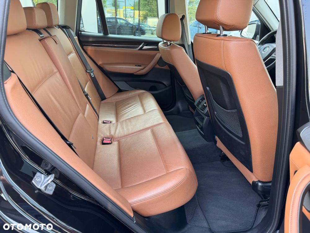 BMW X3 28i xDrive - 26