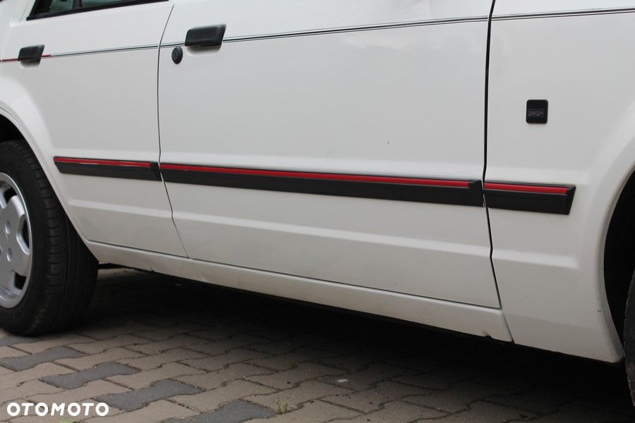 Ford Orion 1.4 CL - 12