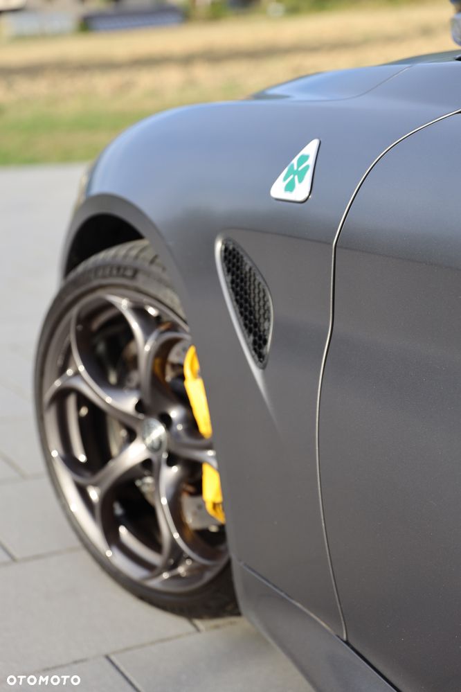 Alfa Romeo Giulia 2.9 Bi Turbo V6 Quadrifoglio - 20
