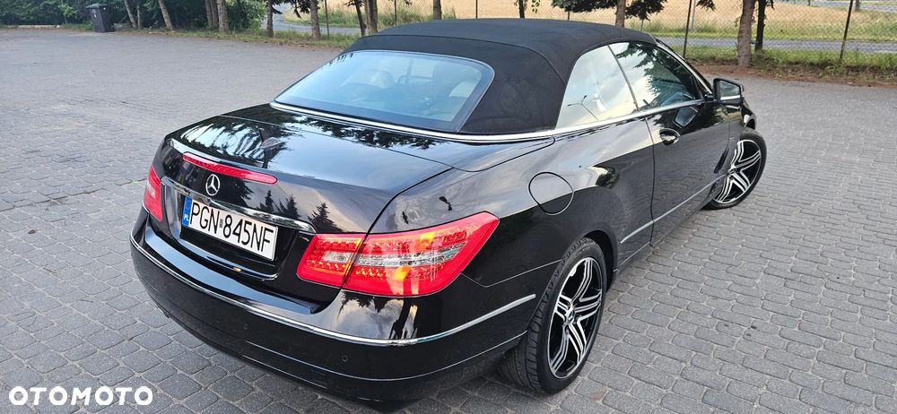 Mercedes-Benz Klasa E 200 CGI BlueEFFICIENCY Automatik Avantgarde - 13