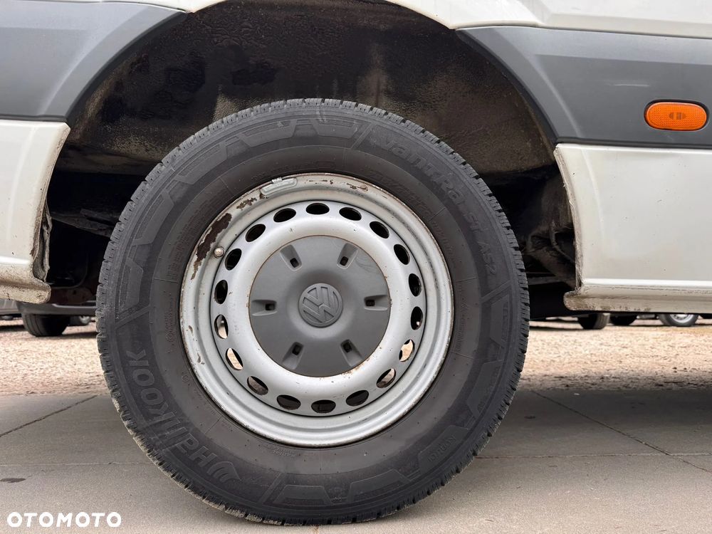 Volkswagen CRAFTER ŚREDNI PO LIFTOWY KLIMATYZACJA - 19