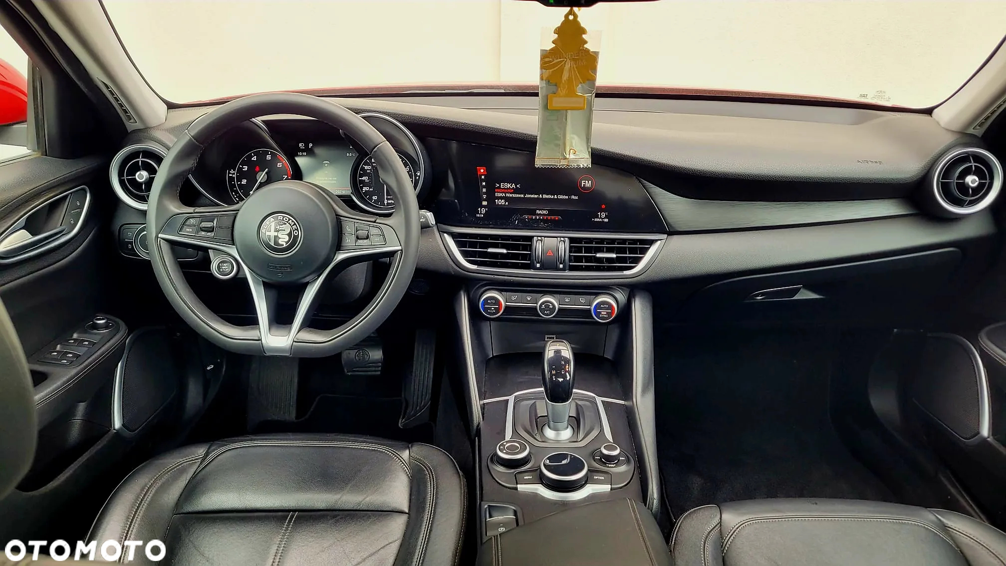 Alfa Romeo Giulia - 16