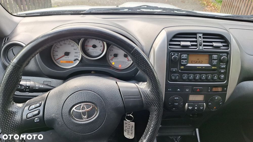 Toyota RAV4 2.0 D-4D Sol - 8