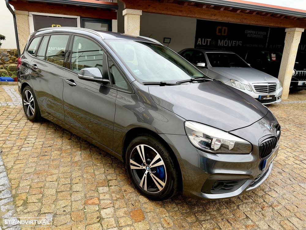 BMW 218 Gran Tourer d 7L Line Luxury - 29