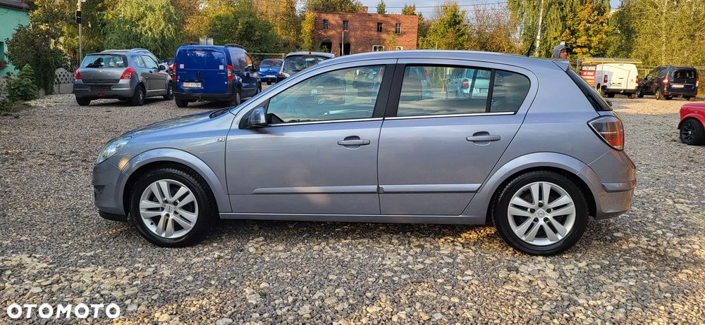 Opel Astra III 1.6 Enjoy - 10