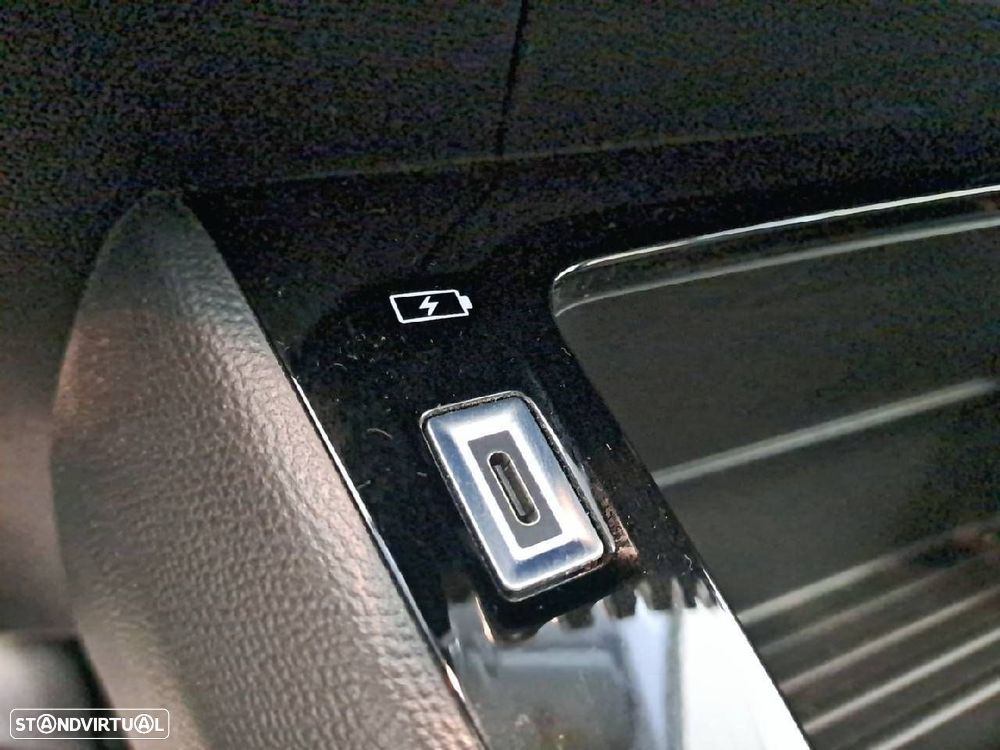 Peugeot 208 1.2 PureTech Active - 21