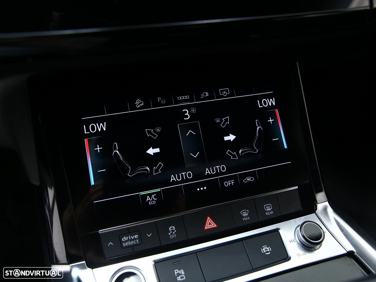 Audi e-tron 55 quattro - 26