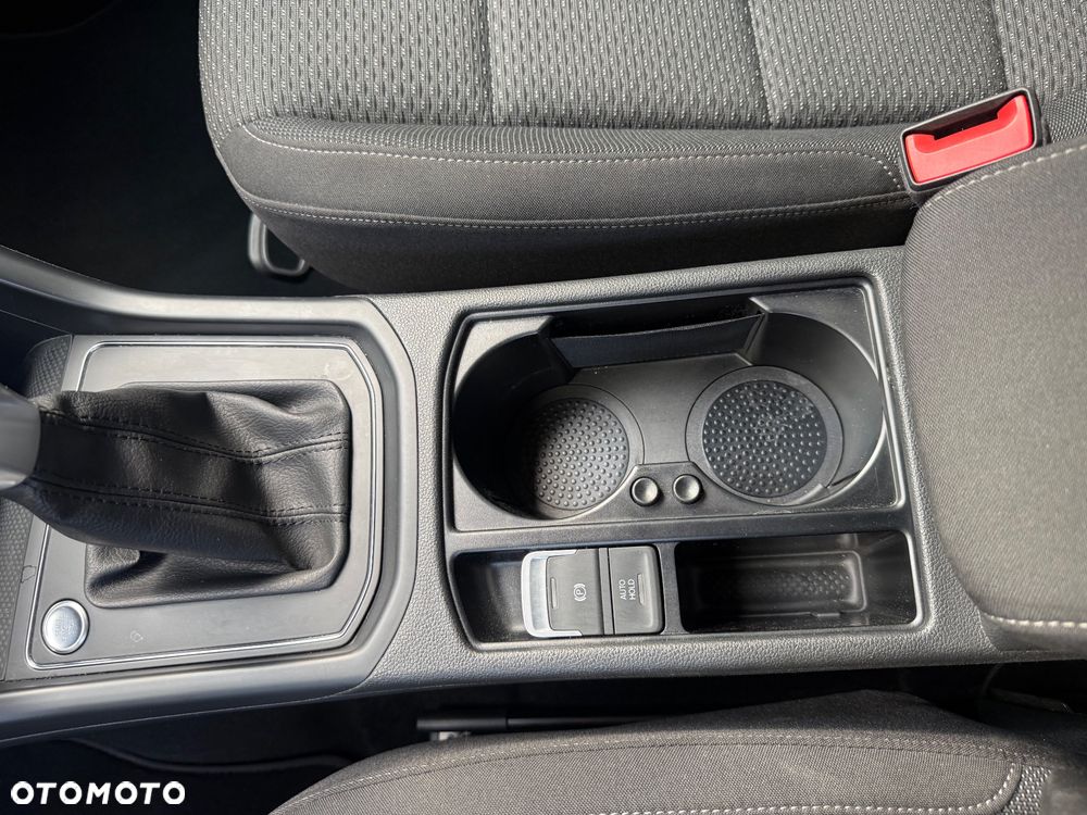 Volkswagen Touran 1.5 TSI EVO Comfortline Plus - 34