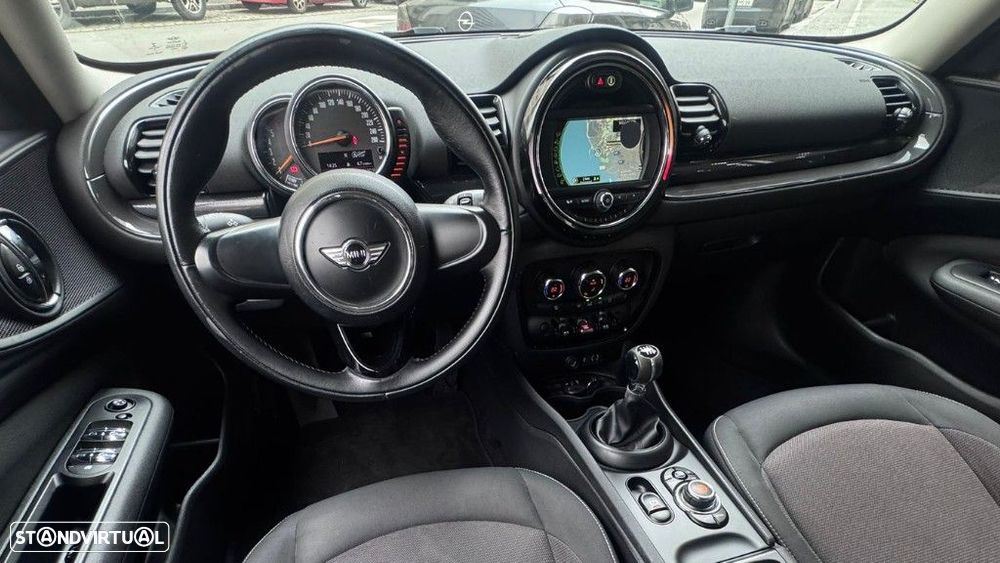 MINI Clubman One D - 13