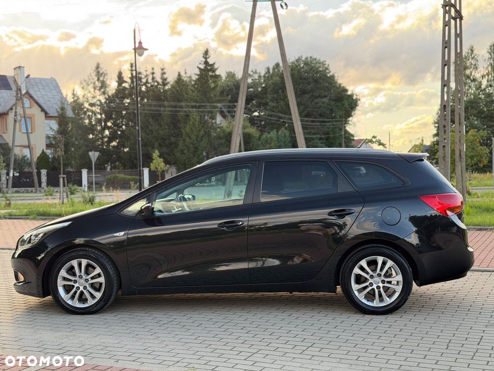 Kia Ceed 1.4 CVVT Dream Team Edition - 5