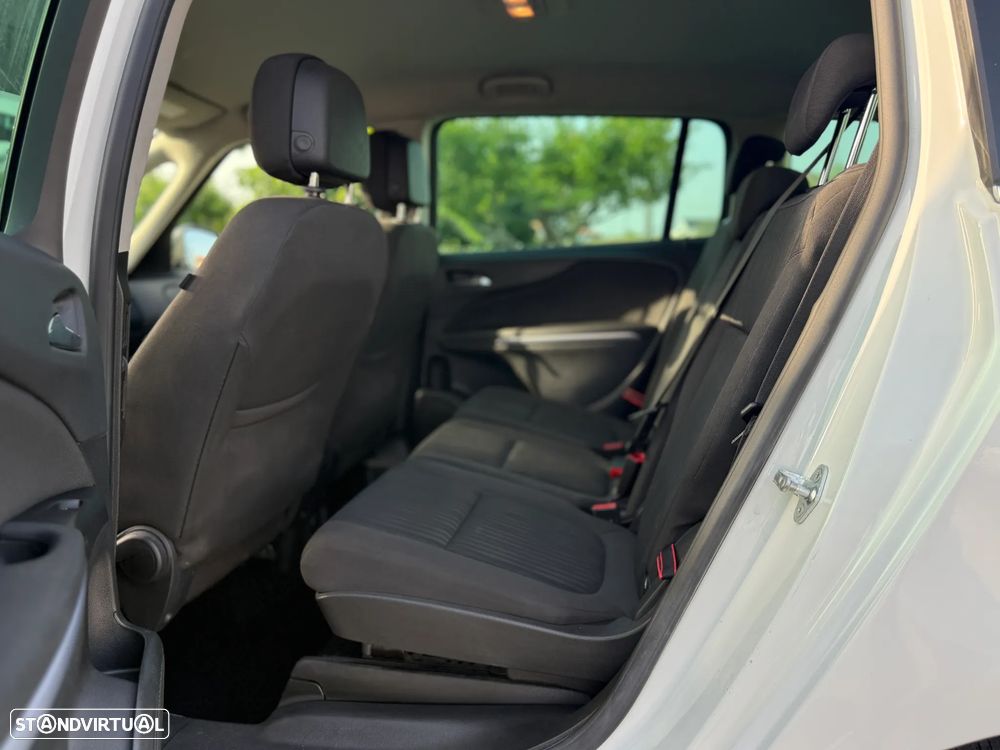 Opel Zafira 1.6 CDTi Dynamic S/S - 18