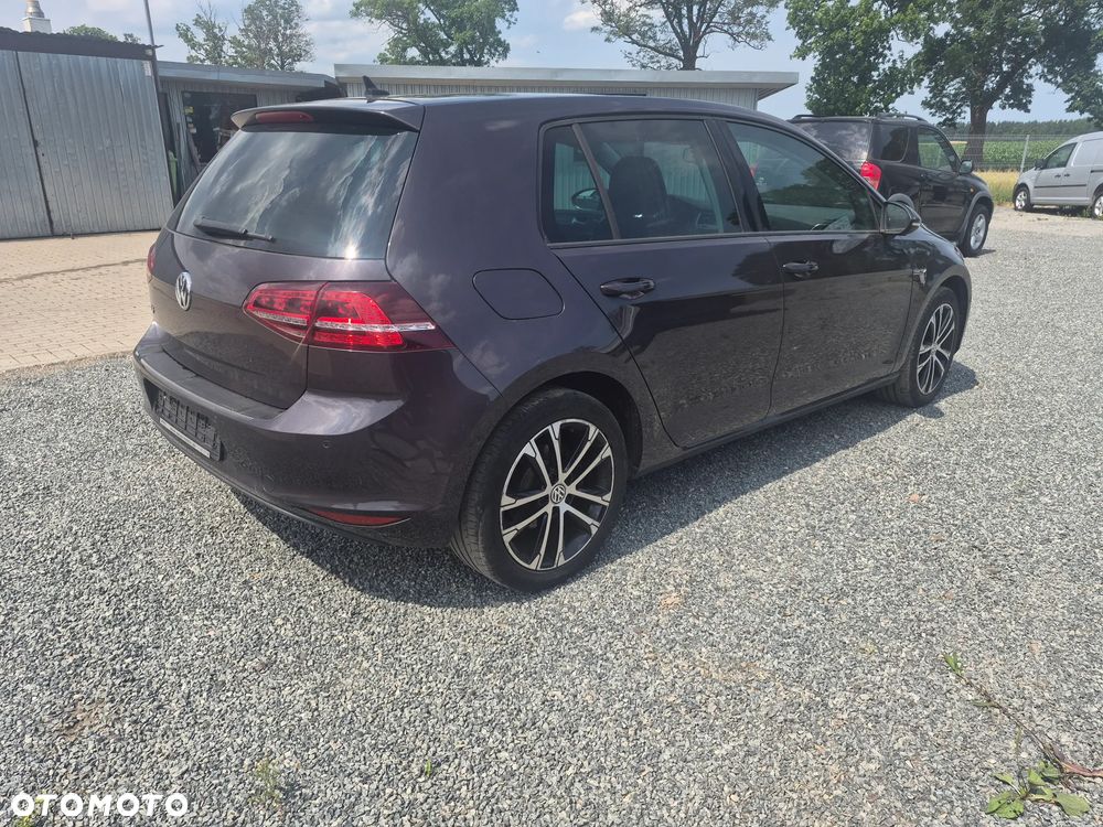 Volkswagen Golf 1.4 TSI BlueMotion Technology DSG Lounge - 5