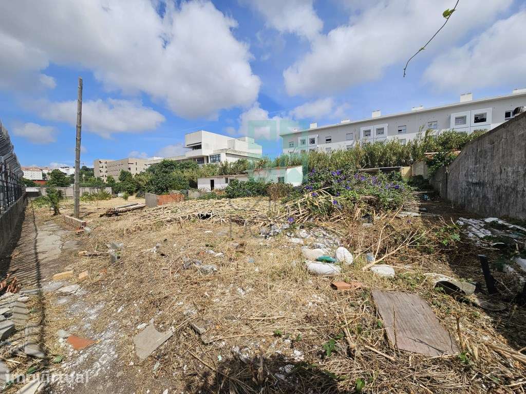 Terreno com 2000m2, junto Universidades, na Ajuda, Lisboa - Grande imagem: 5/25