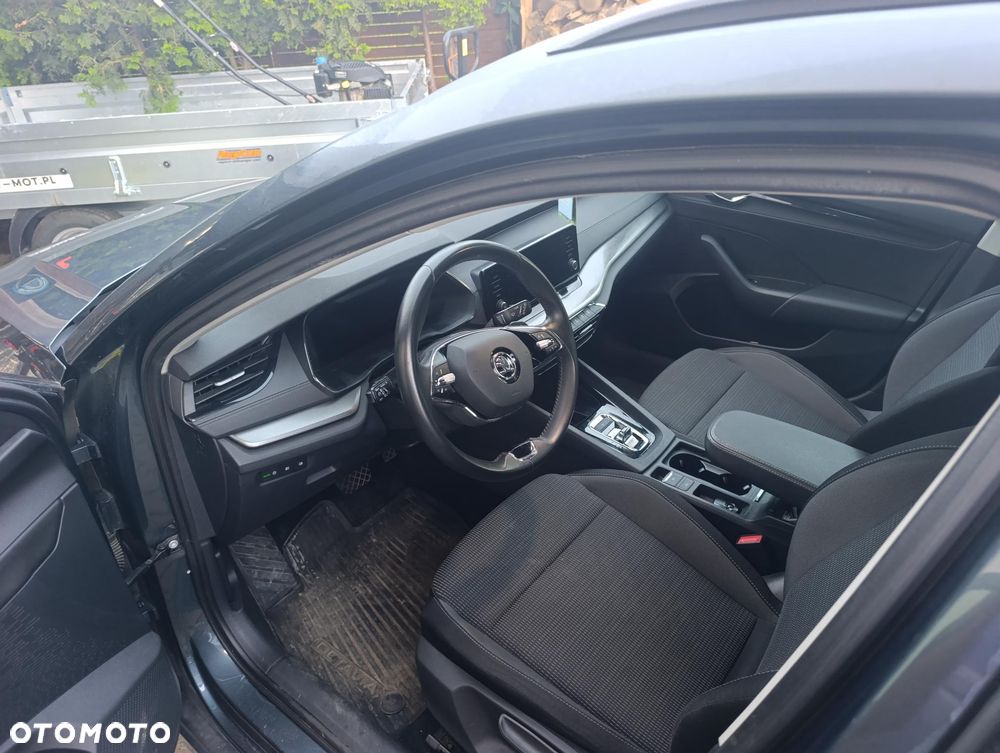 Skoda Octavia 2.0 TDI Ambition DSG - 15