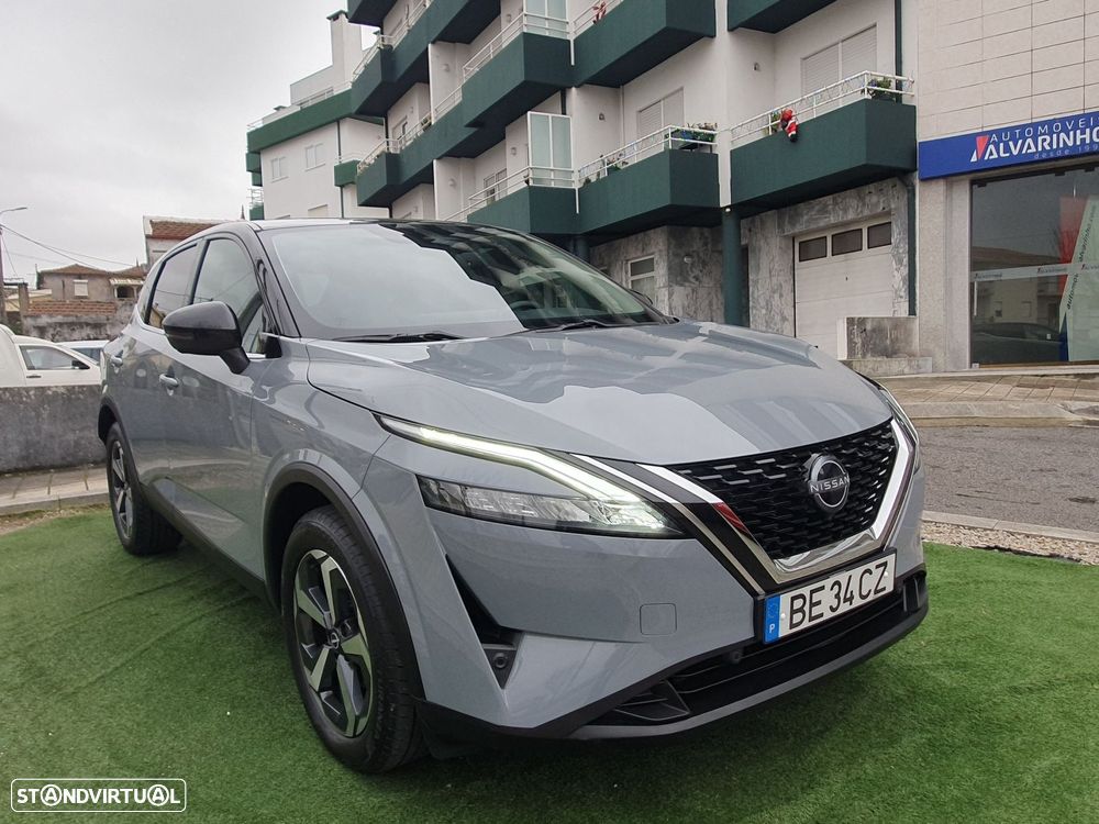 Nissan Qashqai 1.3 DIG-T N-Connecta Xtronic - 3