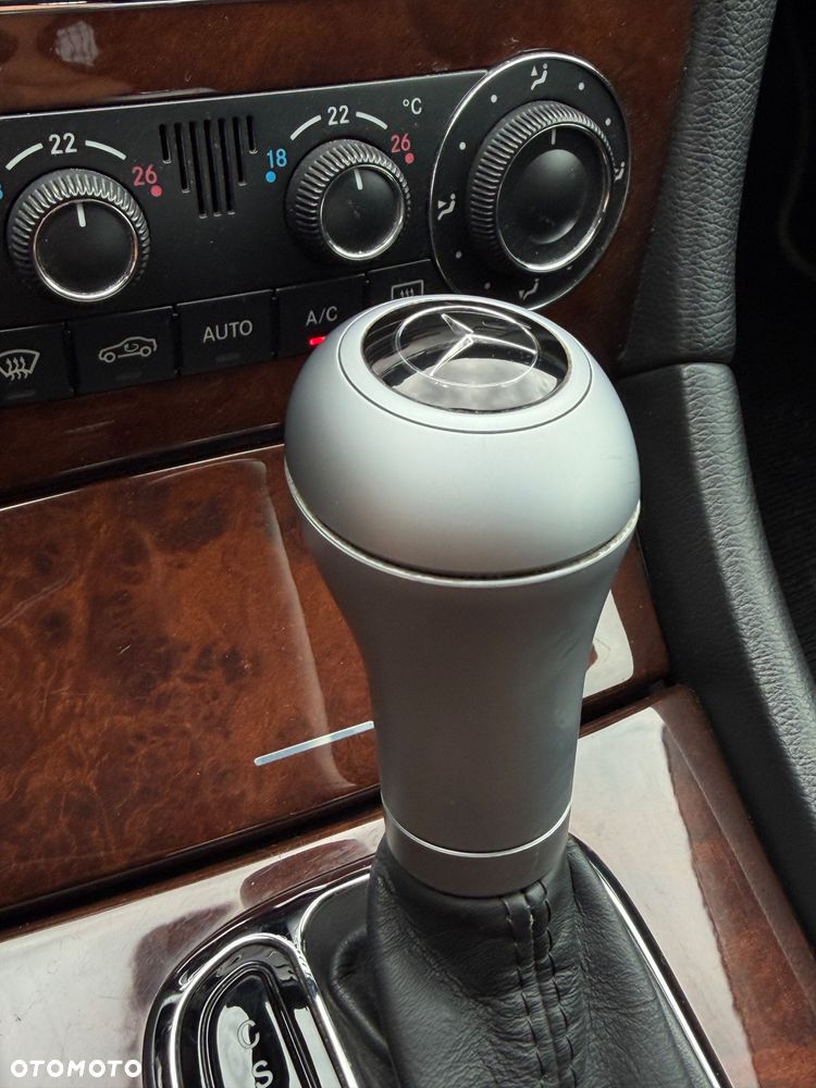 Mercedes-Benz Klasa C 180 Kompressor Automatik Avantgarde Sport Edition + - 15