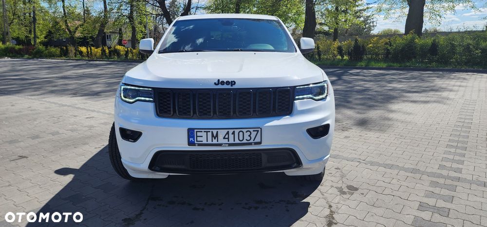 Jeep Grand Cherokee - 2