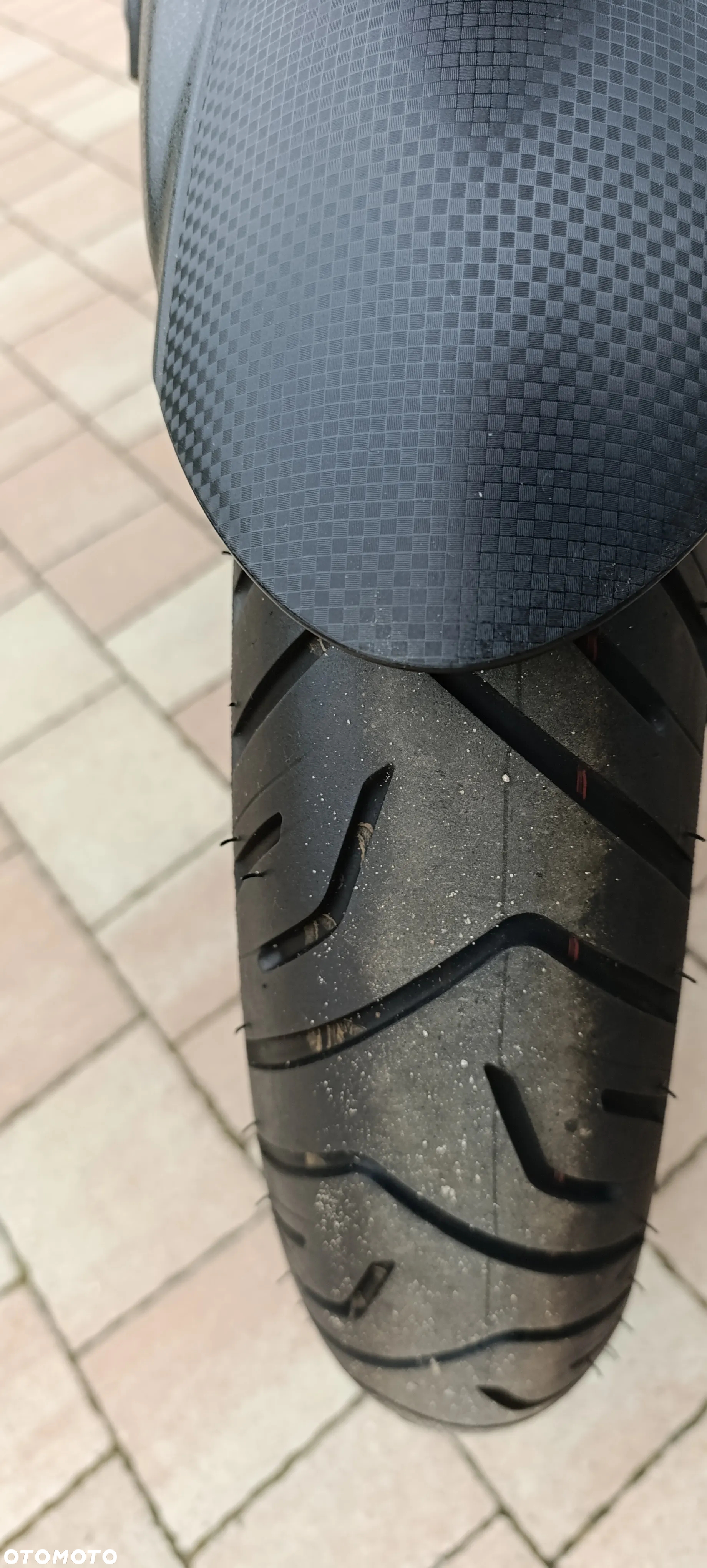 Suzuki V-STROM - 17