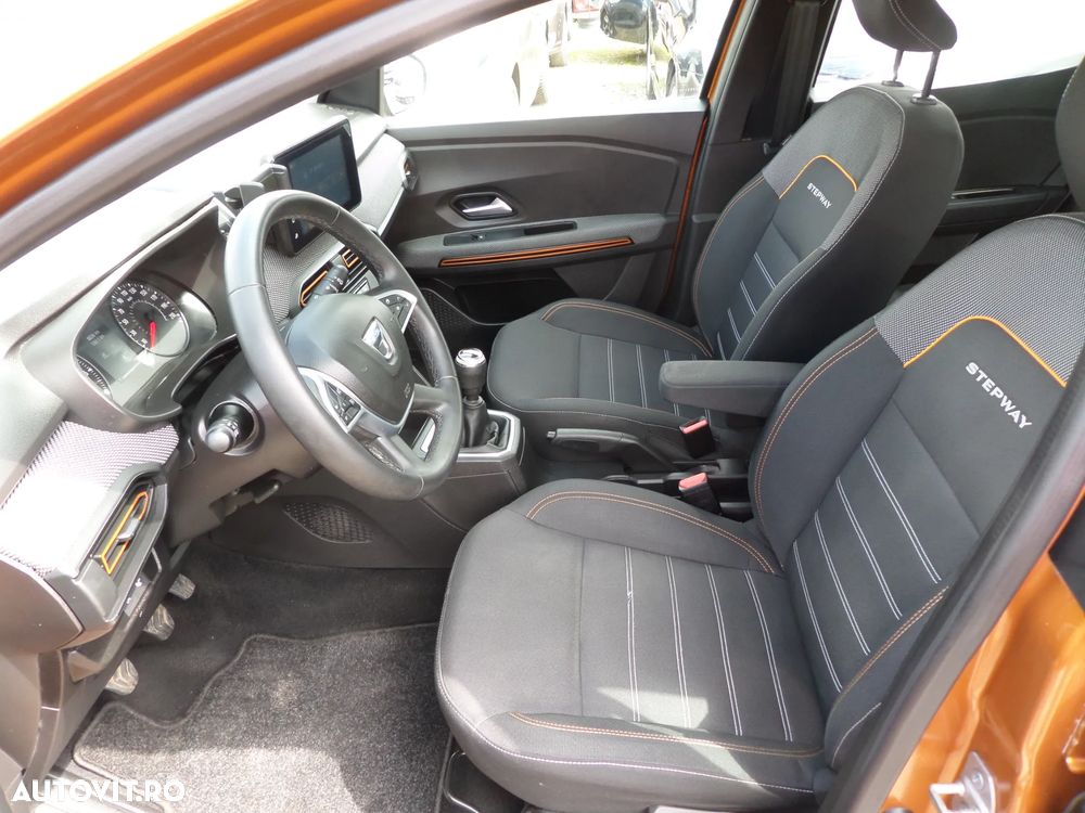 Dacia Sandero Stepway ECO-G 100 MT6 Expression - 12