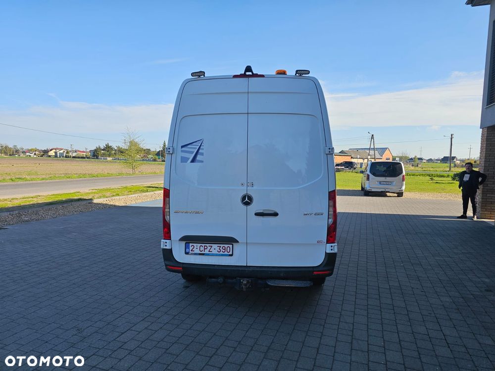 Mercedes-Benz Sprinter Lang HA BASE - 8