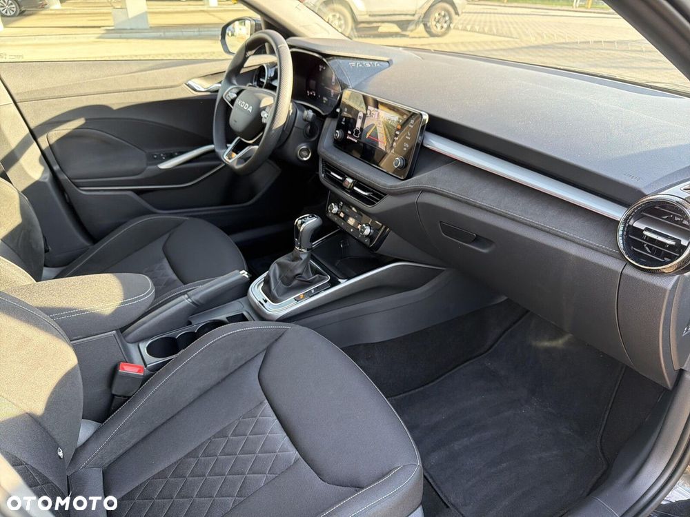 Skoda Fabia 1.0 TSI Selection DSG - 15