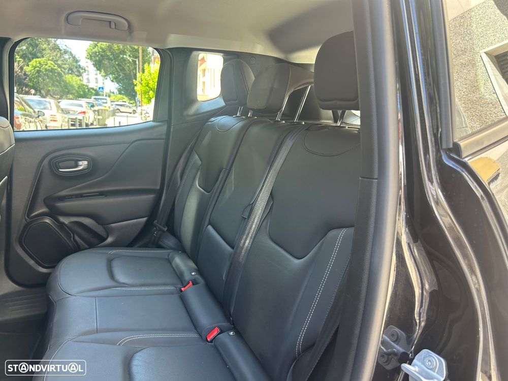 Jeep Renegade 1.3 T Limited DCT - 11
