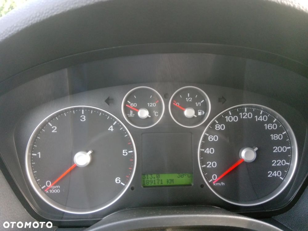 Ford Focus C-Max - 24