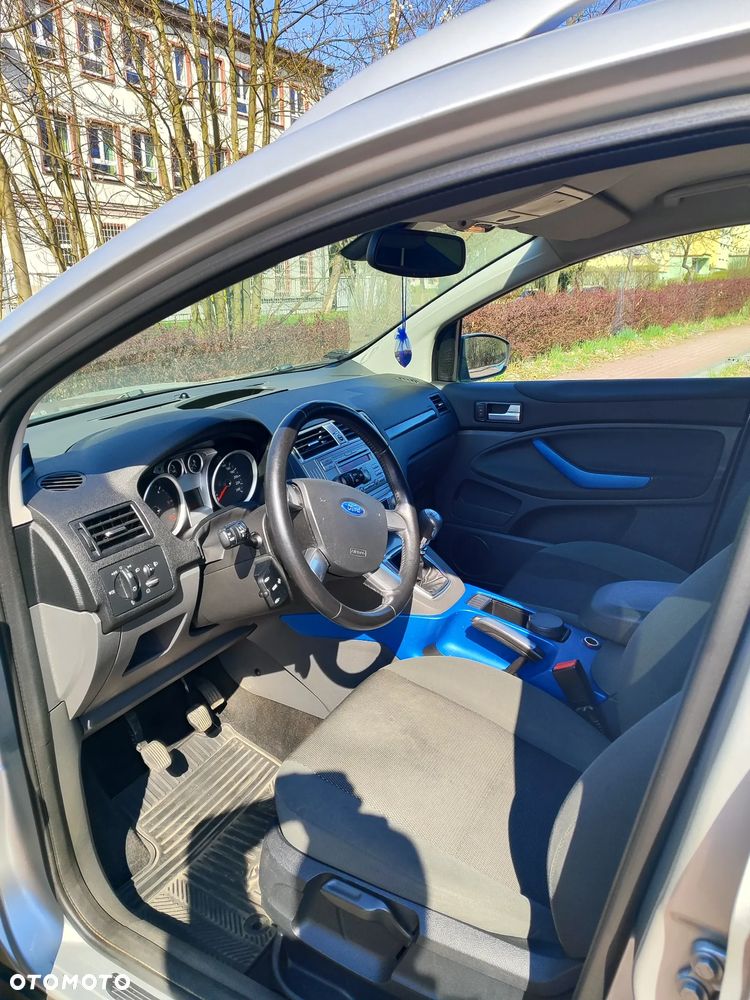 Ford Kuga 2.0 TDCi Titanium - 25