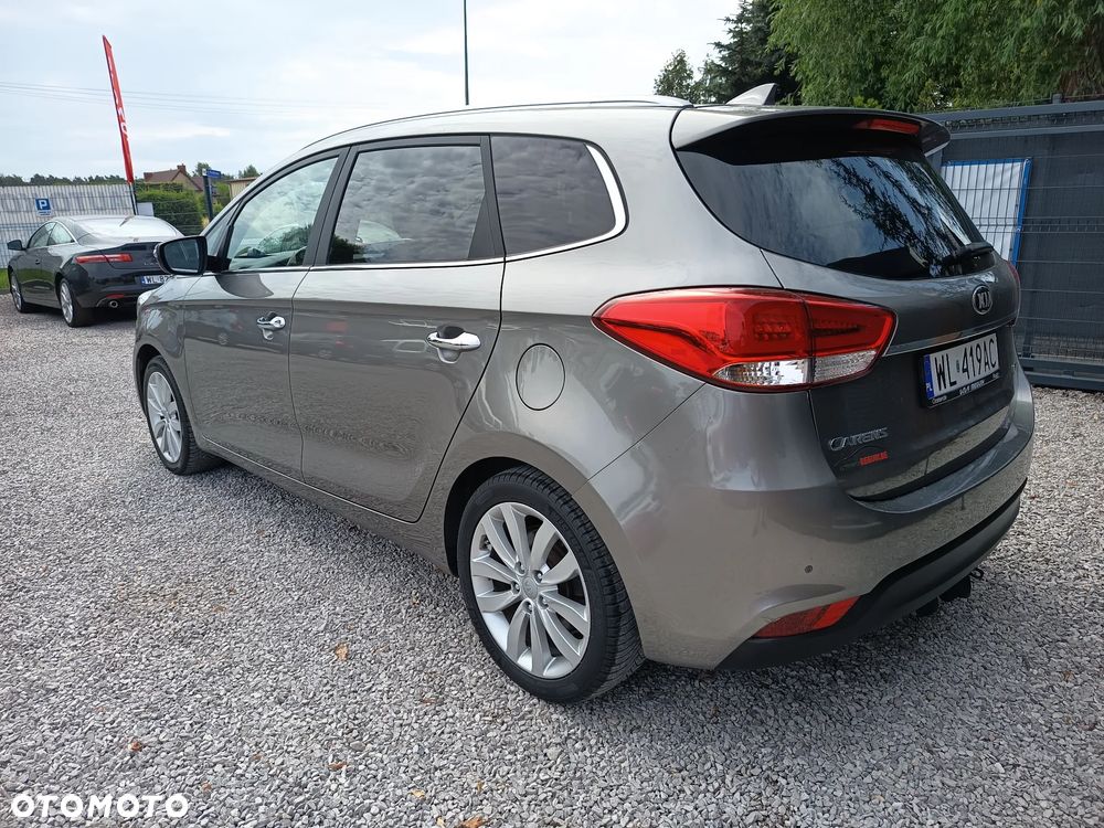 Kia Carens 1.6 GDI Attract - 6
