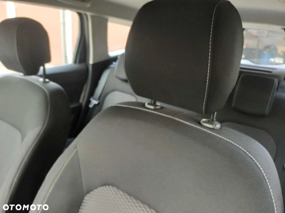 Dacia Duster 1.5 dCi Ambiance - 28