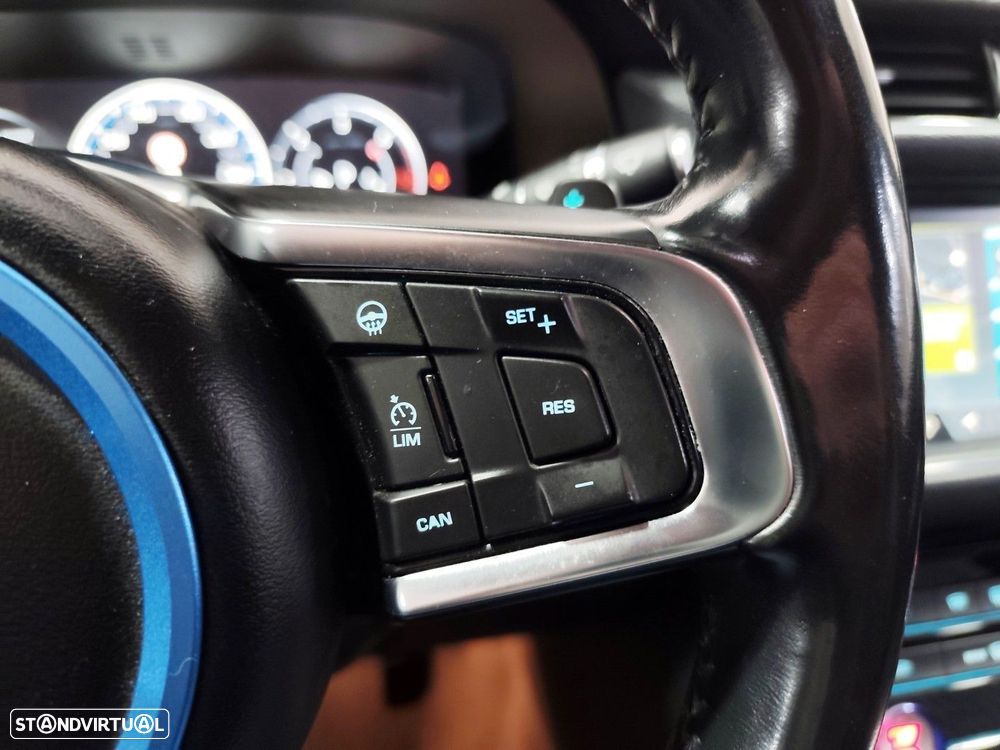 Jaguar XF 20d AWD Aut. R-Sport - 21