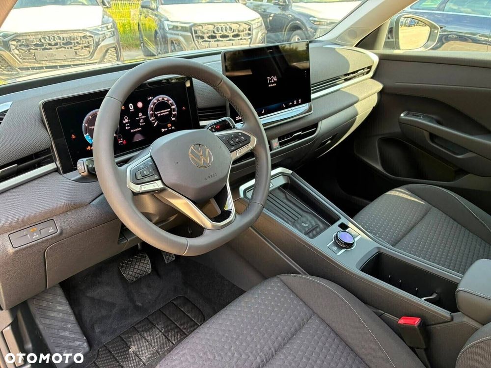 Volkswagen T-Roc - 5