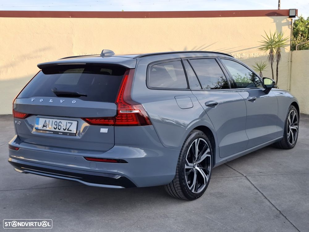 Volvo V60 2.0 T6 AWD TE R-Design - 18