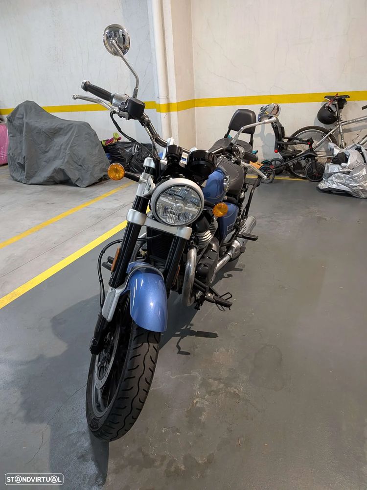 Royal Enfield Super Meteor 650 - 14