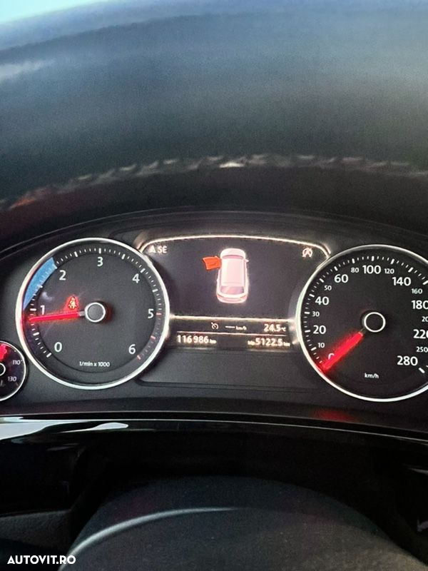 Volkswagen Touareg V6 TDI BMT Supreme Plus - 8