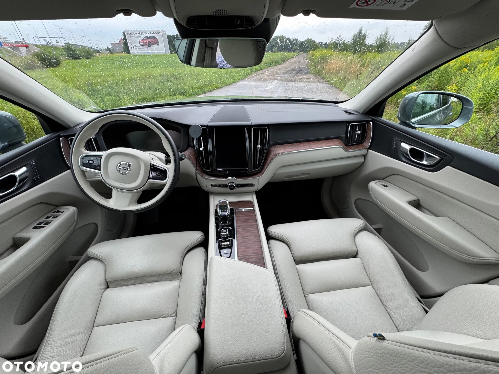 Volvo XC 60 - 32