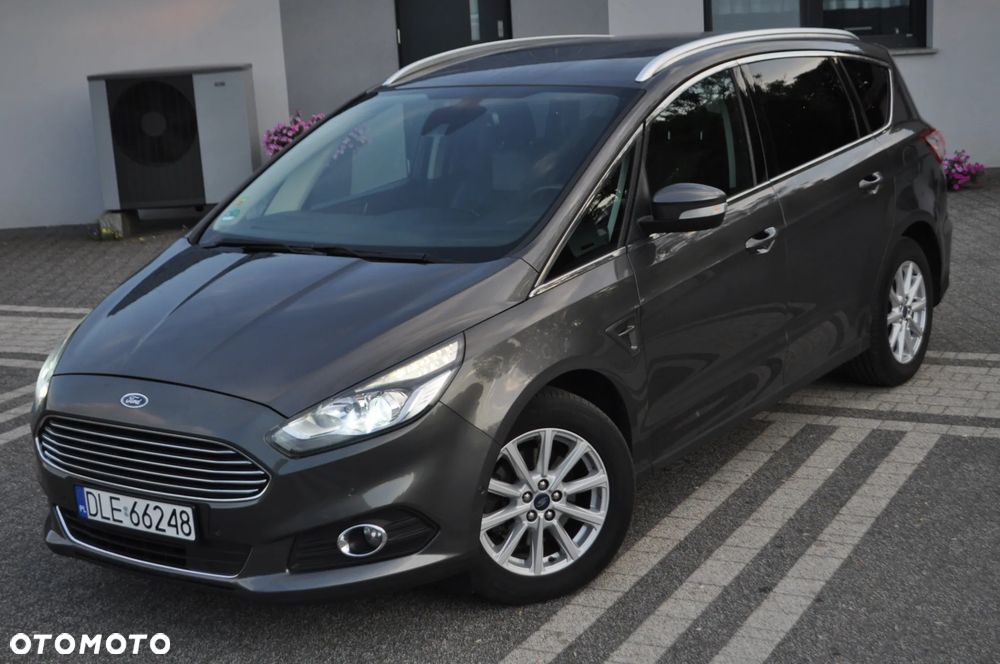 Ford S-Max 2.0 TDCi Titanium - 1