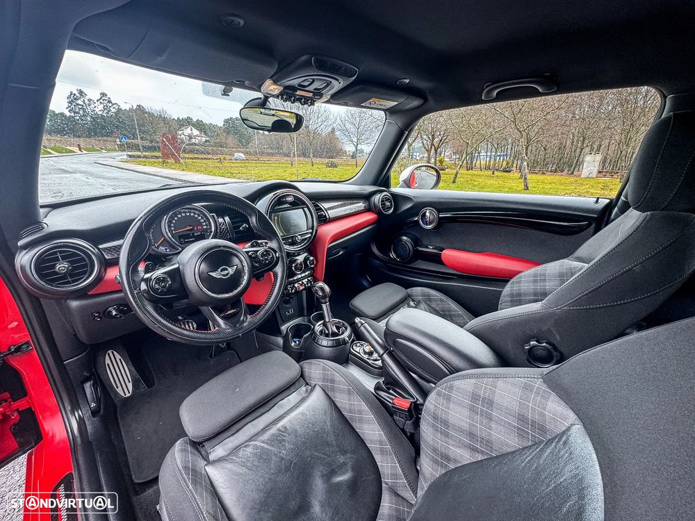 MINI 3 Portas Cooper SD Sport Aut. Seven - 14