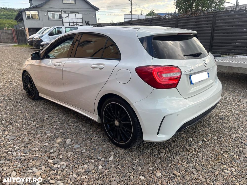 Mercedes-Benz A 200 CDI (BlueEFFICIENCY) 7G-DCT AMG Sport - 4