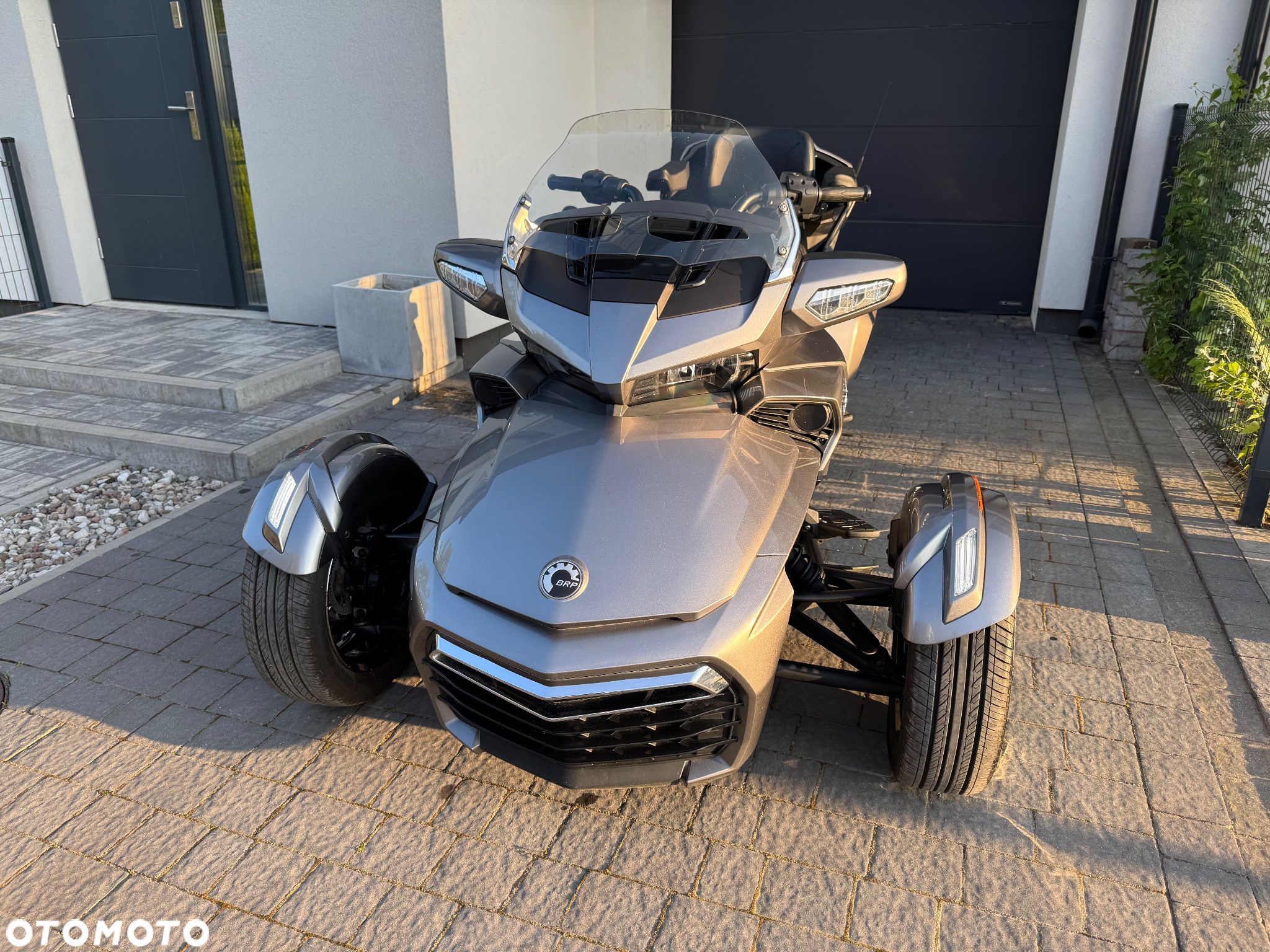 Can-Am Spyder - 1