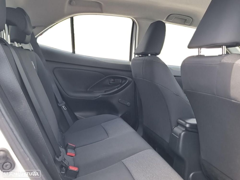 Toyota Yaris Cross 1.5 HDF Comfort - 8