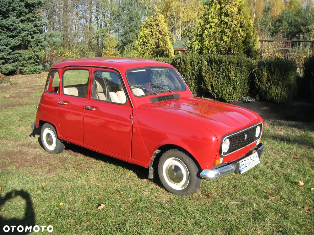 Renault 4 - 1