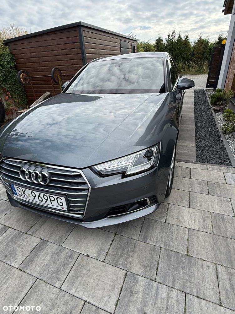 Audi A4 Limousine - 5