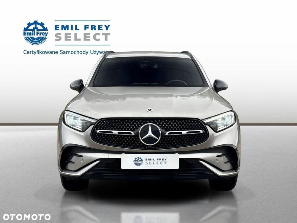 Mercedes-Benz GLC - 9