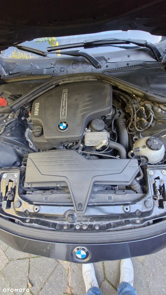 BMW Seria 3 328i - 3