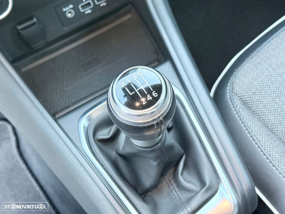 Renault Captur 1.5 dCi Exclusive - 42