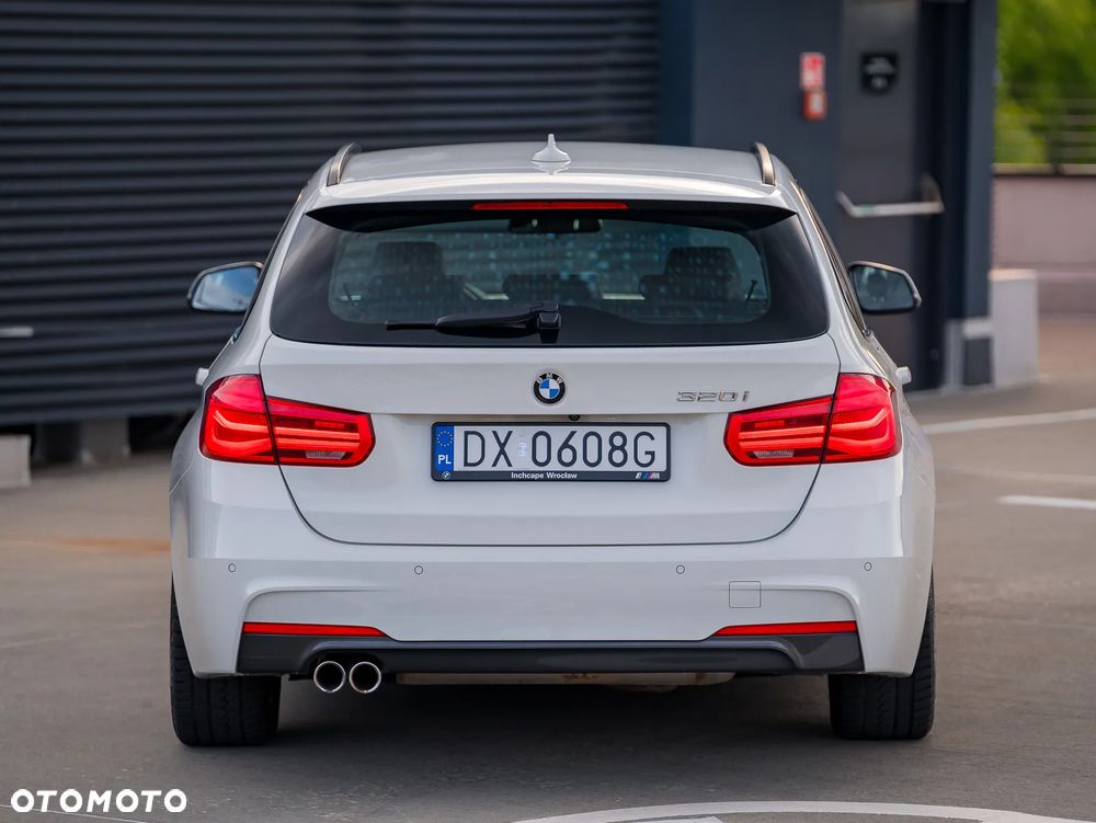 BMW Seria 3 320i GPF M Sport - 13