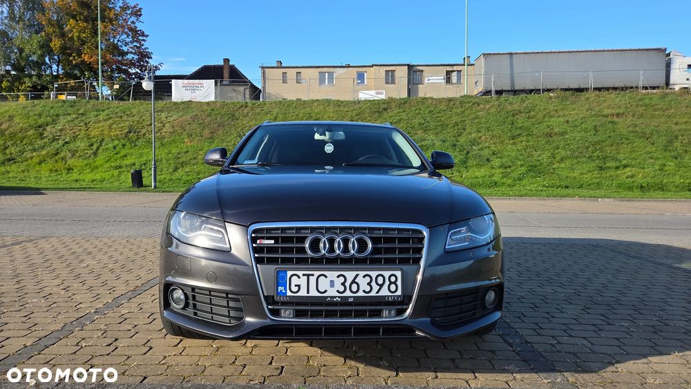 Audi A4 Avant - 1