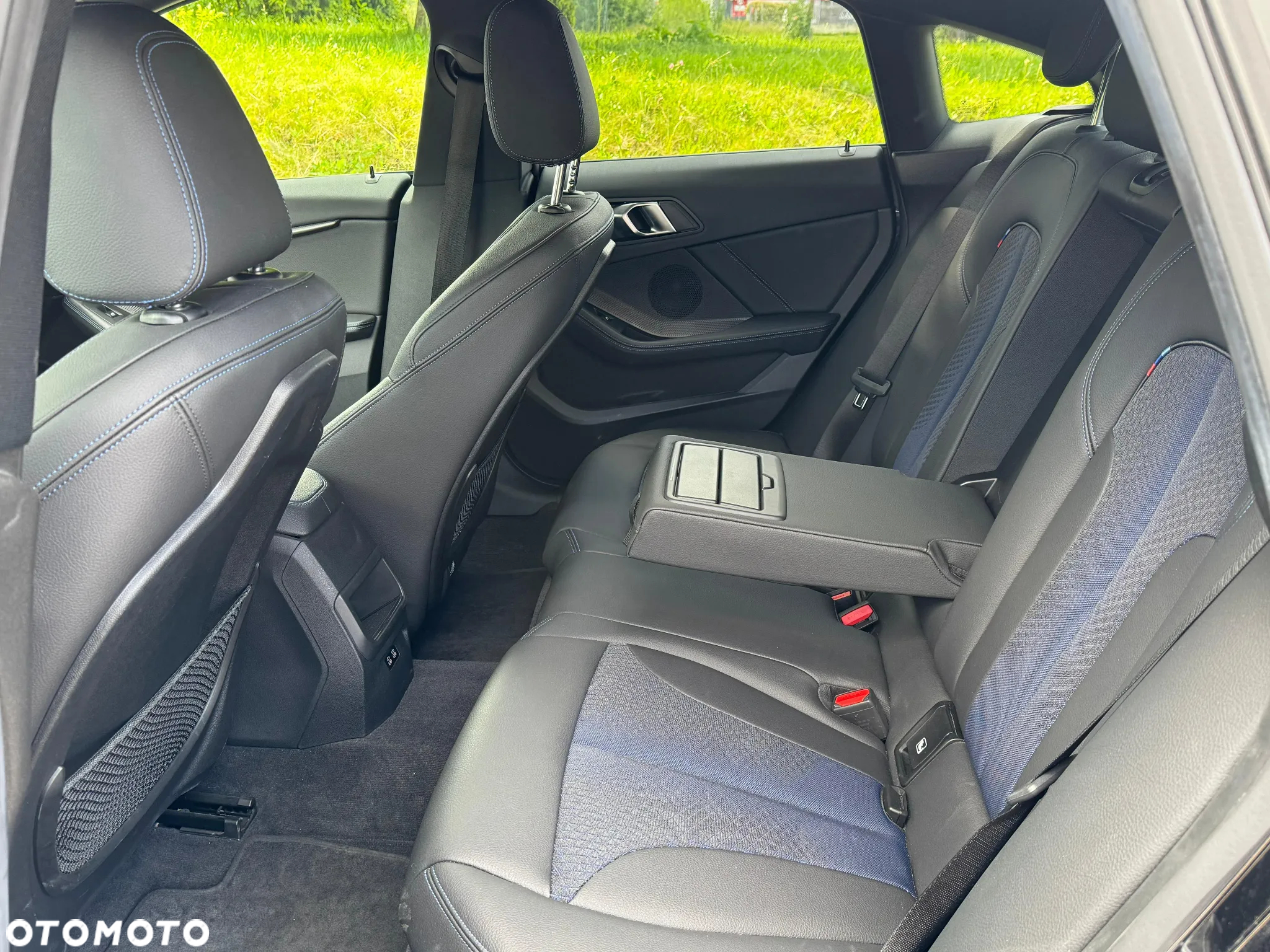 BMW Seria 2 220i M Sport - 6